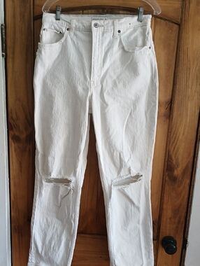 Abercrombie & Fitch 90s Straight Ultra Higj Rise Jeans - 10/30